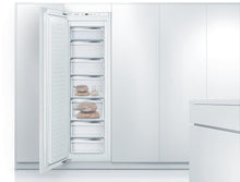 Bosch GIN81AEF0G, Built-in freezer