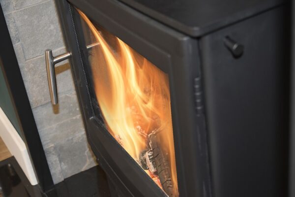 Mourne Eco 5 Wide Multi-fuel Stove - Matt Black