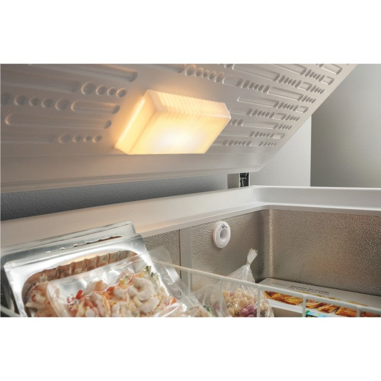 Hotpoint CS2A300HFA1 315L Freestanding Chest Freezer - White