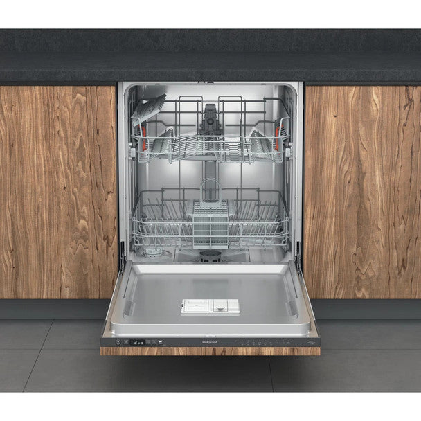 Hotpoint H2I HD526 B UK 14 Place Integrated Dishwasher