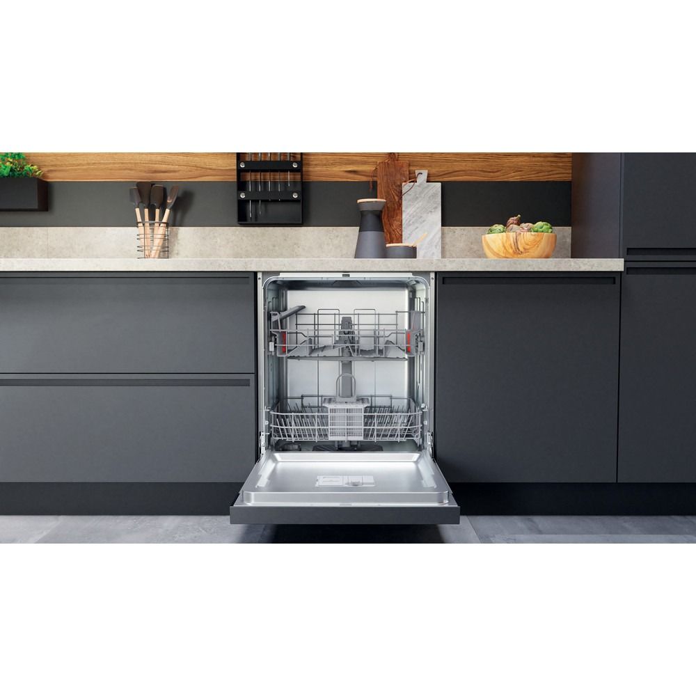 Hotpoint H3B L626 X UK Semi Integrated Dishwasher