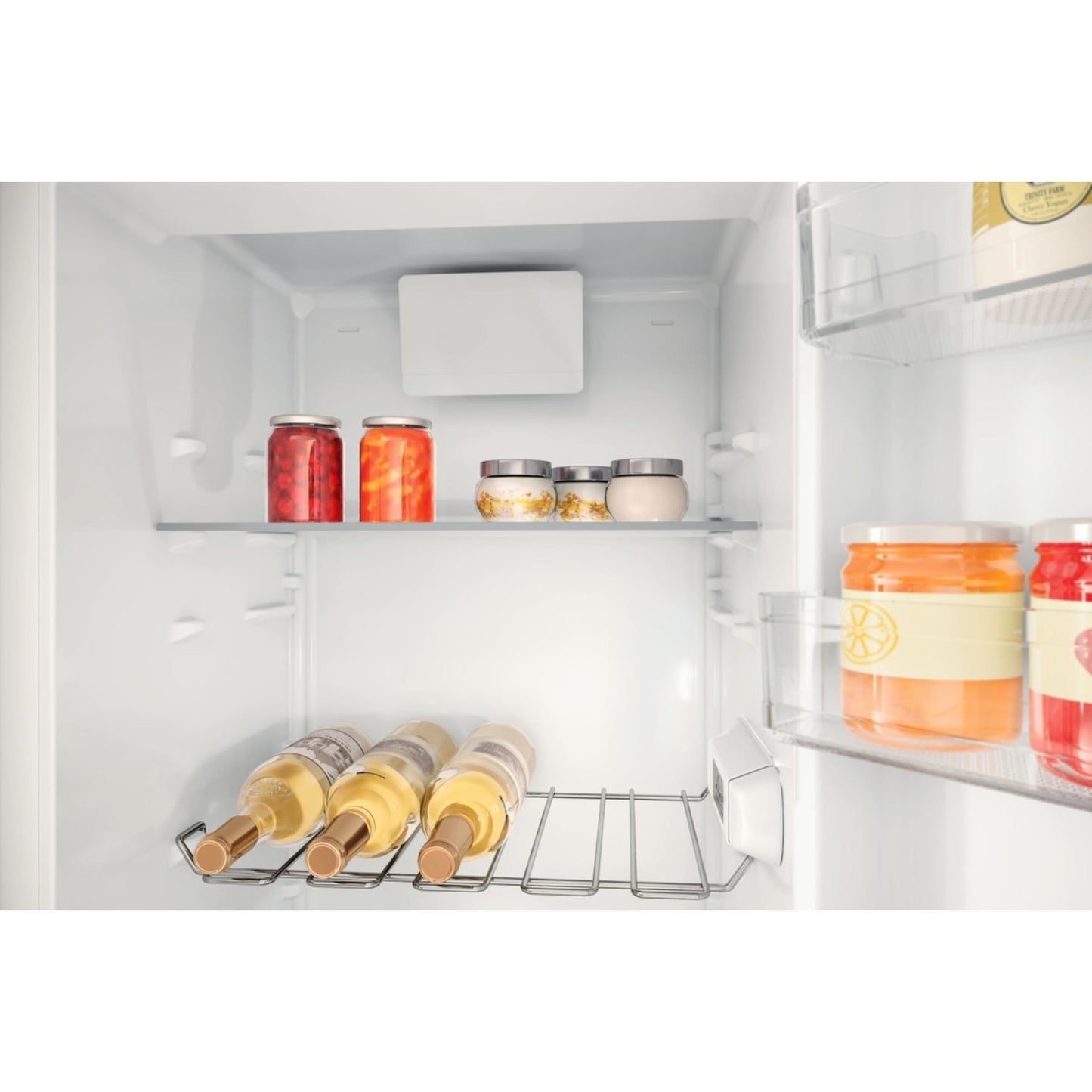 Hotpoint HTSD18A011A1 Integrated Fridge - Wide