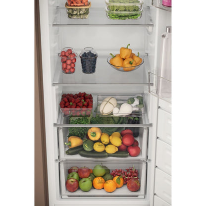 Hotpoint HTSD18A011A1 Integrated Fridge - Wide