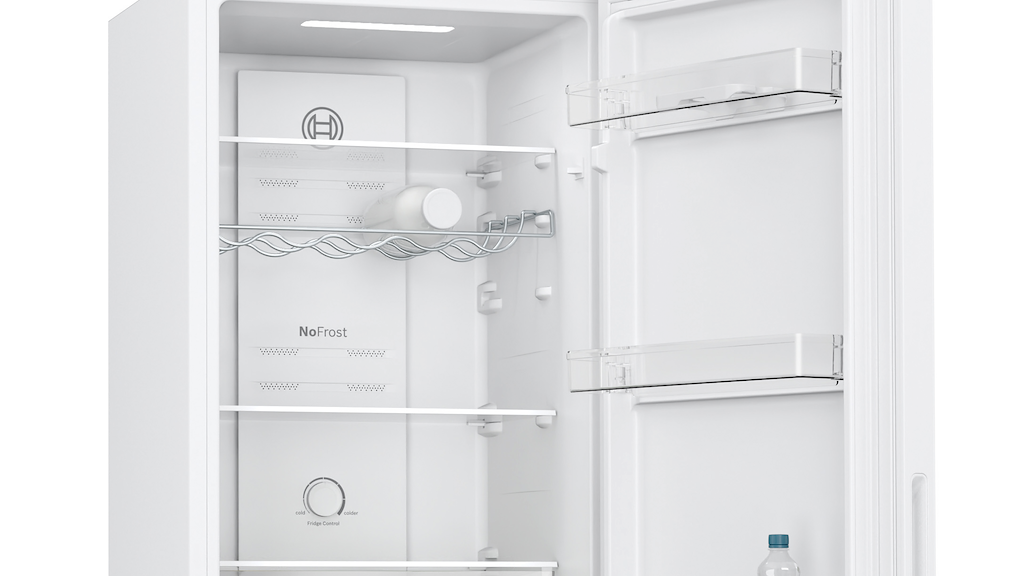 Bosch KGN27NWFAG Freestanding Frost Free Fridge Freezer - White