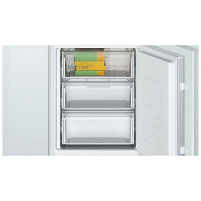 Bosch KIN86NSE0G, Built-in fridge freezer with freezer at bottom
