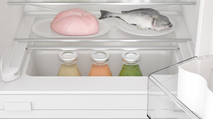 Bosch KUR21VFE0G Series 4 60cm Integrated Built Under Larder Fridge