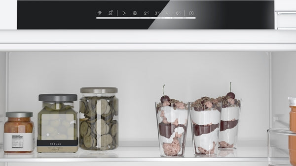 Bosch KUR21VFE0G Series 4 60cm Integrated Built Under Larder Fridge