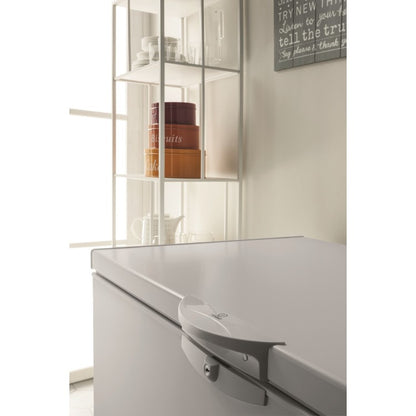 *DISPLAY MODEL* Indesit OS 2A 200 H2 1 Chest Freezer - White
