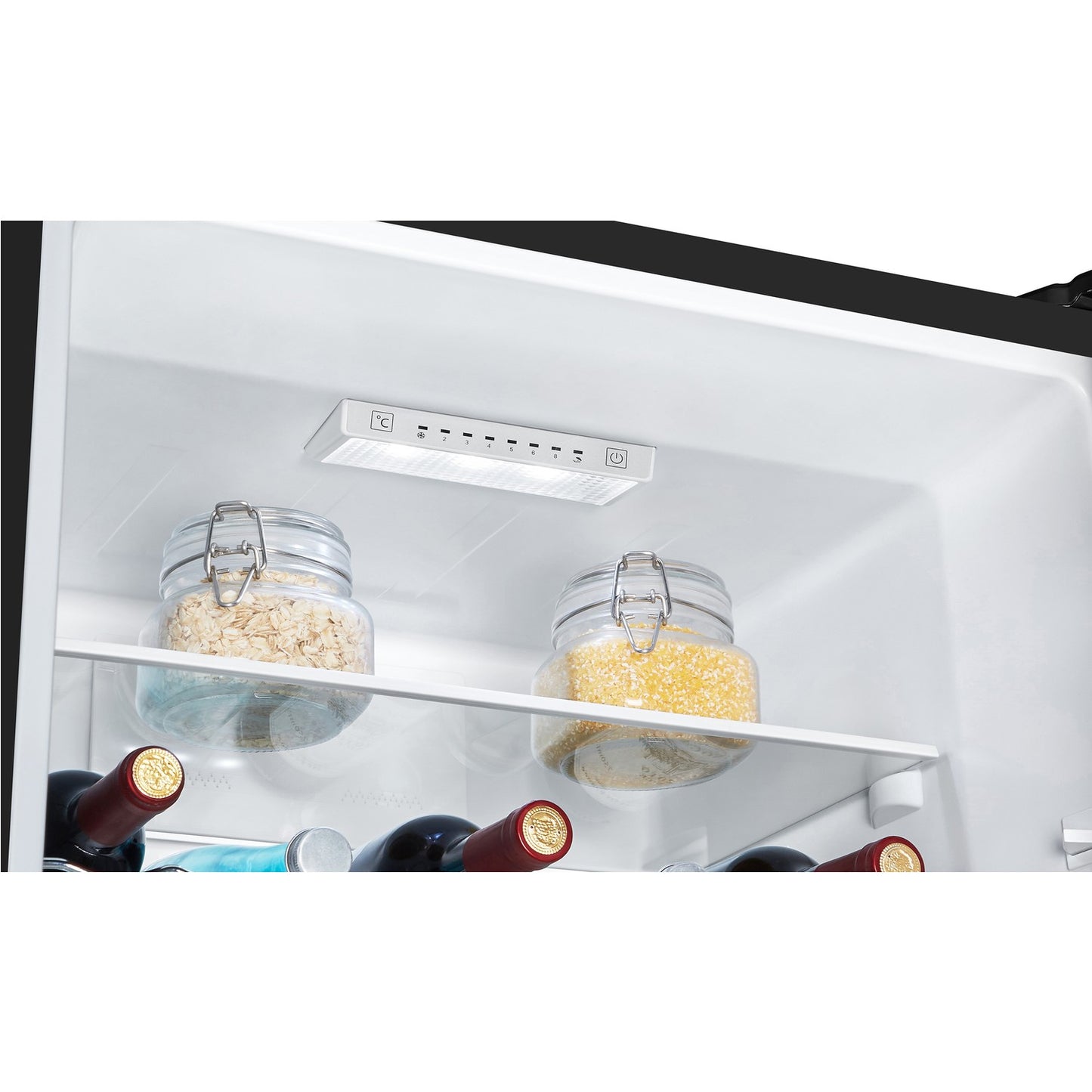 Hisense RB435N4WFE 60/40 Freestanding Fridge Freezer - Black