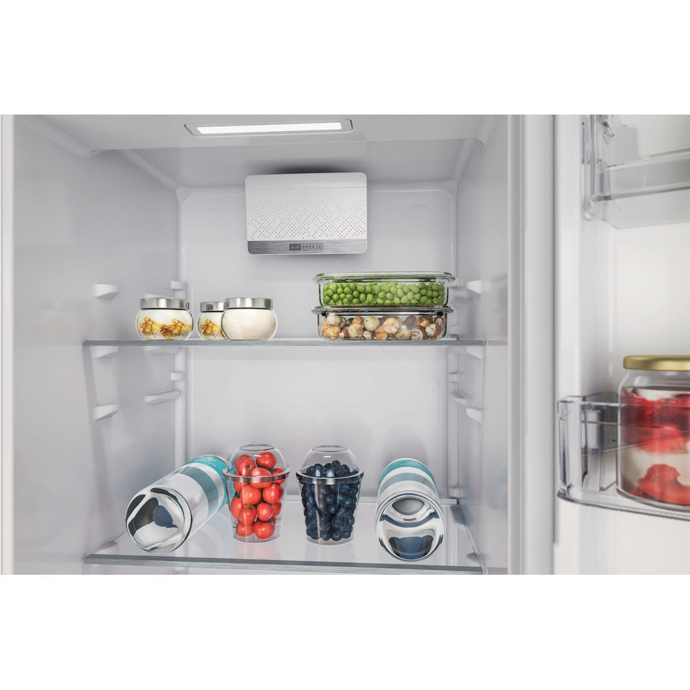 Whirlpool WHSD18A033C1 306 Litre Integrated Fridge - White