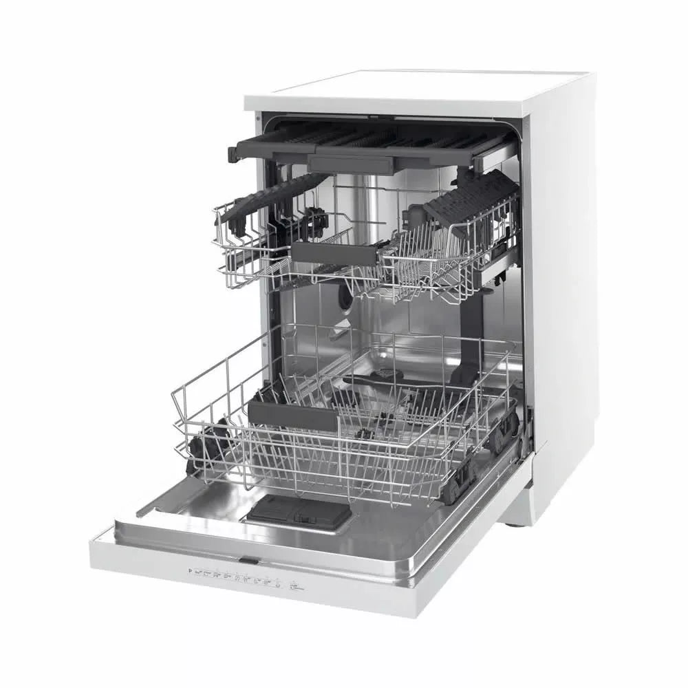 Hotpoint H7F HP33 UK 15-Place Freestanding Dishwasher