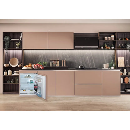 Hotpoint HBUL011.UK Undercounter Integrated Fridge